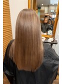 艶髪ストレート×透明感ベージュブラウン