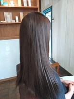 ワイエス(YS)&nbsp;自然な艶感ストレートロング