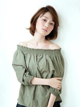 フミ(Fumi) ふわっと柔らかボブ