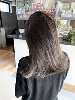 ニキータ(Nikiita)&nbsp;【nikiita女子】＊バレイヤージュ 8トーンくすみグレー B95363