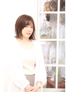 ヴィアンカ(Vianca) シースルー外ハネ