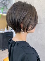 アヴァロン(AVALON)&nbsp;絶壁解消☆イルミナカラー×大人ショートボブ