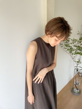 エデュコスゥリール(educo per sourile) ふんわりショートボブ×アッシュベージュ