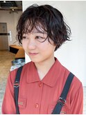 ショートパーマ_ピンクブラウン切りっぱなしボブ_ba477281