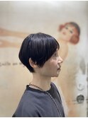 ショートボブ