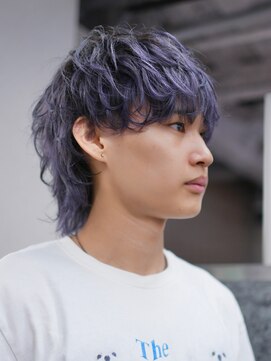 スラッシュ(SLASH) マッシュウルフ/シルバーアッシュ/波巻きパーマ/ブリーチ/姫路