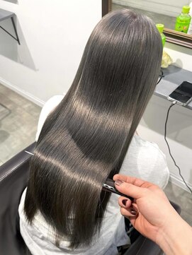 アルトラ(ALTLA) 透明感グレー