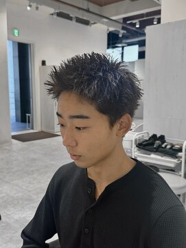 ルーストデラックス 京都河原町三条(ROOST dx) スパイキーショート