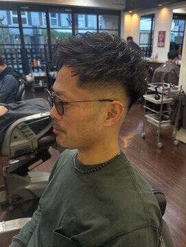 襟足がないスタイル