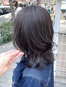 ルフトバイアンビエンテ(Luft by ambiente) 暗髪　アッシュバイオレット