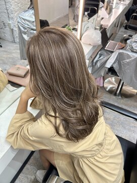 ブレンド 渋谷(BLend) ハイライトミディアムヘア暗めカラーオリーブグレー