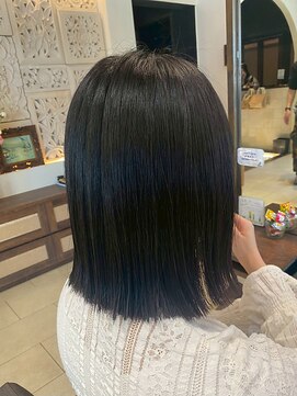 ヘアリゾート粋 ティガ 池袋店(tiga) 髪質改善/ストレート/ミディアム/切りっぱなし