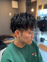 ザ ブライト バーバー(The BRIGHT BARBER)&nbsp;ゆるめツイストスパイラルパーマ ツーブロ