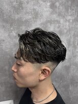 スピン 本八幡(SPIN)&nbsp;MEN’S HAIR/サーフカール/刈り上げセンターパート/本八幡