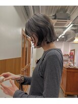ニール 名古屋 伏見 丸の内(NEELU)&nbsp;透明化グレージュbob