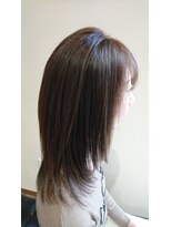 モデラート(moderato)&nbsp;♪柔らかに動く♪ナチュラルストレート