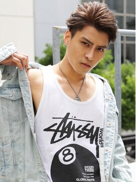 アフロート ディル(AFLOAT D'L) ◆AFLOAT◆サイドパートショートワイルドアップバング　テクノ