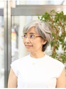 【えがお美容室】50代60代に人気☆白髪も素敵なショートボブ