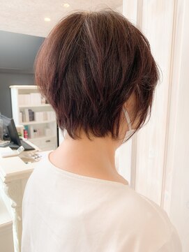 キャアリー(Caary) 福山市 人気イルミナカラー　キャアリー丸みショートヘアcaary