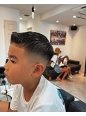フェードカット　バーバー　メンズ　床屋