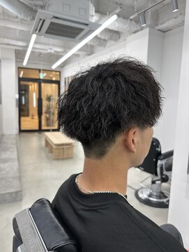 ロンド ローガン 名駅(Lond LOGAN) ツイストスパイラルパーマ メンズカット 名古屋 眉毛