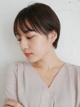 アースエレガンス 田町店(EARTH Elegance) 耳掛けひし形ショート
