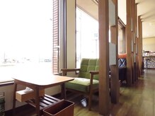 バーバーグテ 小池店の雰囲気（落ち着いたモダンな雰囲気のメンズサロンです.。）