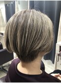 白髪ぼかしハイライトショートボブショート