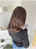 透明感ベージュ