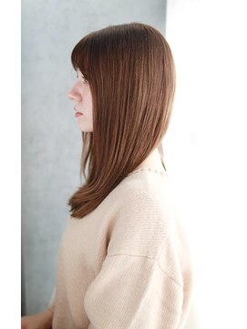 シュシュット(chouchoute) メルティカラー髪質改善ウェーブミディアム似合わせカット/228