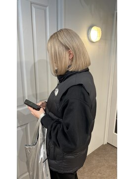 ジルバイジゼル(JILL by GiseL) White beige