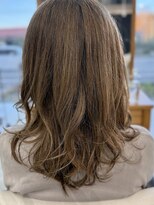 ヘアー ル シェーヌ ワンセカンド(hair le chene 1/2) 40代50代レイヤー白髪ぼかし似合わせスタイル