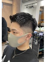 エンネ 新宿(enne) フェード 刈り上げ 夏フェード バーバスタイル 新宿フェード