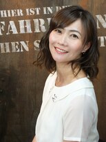 ディシェーレアスト(die-Schere Ast)&nbsp;【die Schere Ast　上大岡】　ワンレン×ウェーブ