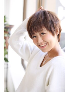 フォルテ 中田店 フェミニンショート