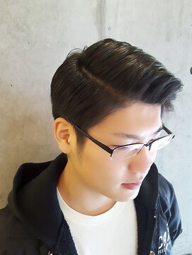 ヘアスペース クラージュ琴似店 軽やかショート