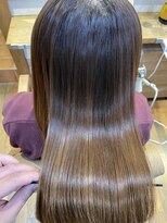 ロレ バトヘアー 下北沢(lore bat.hair)&nbsp;癖や広がりを抑えたい方向け髪質改善ストレート
