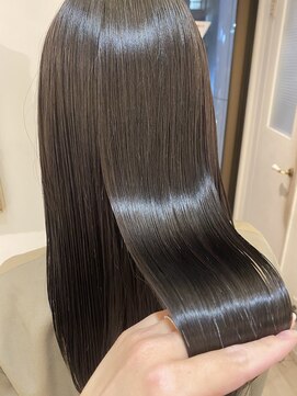 アリーズ シブヤ(ALLYS shibuya) 髪質改善トリートメント さら艶ストレート アッシュブラウン