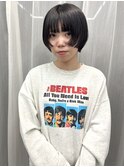 前上がりショートボブ