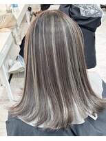 ブレンド 渋谷(BLend)&nbsp;ハイライトブルージュマチルダボブインナーグレージュ