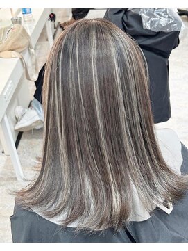 ブレンド 渋谷(BLend) ハイライトブルージュマチルダボブインナーグレージュ