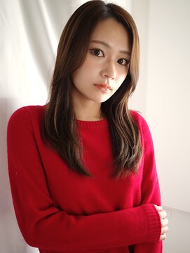 ルイマダーナ 栄店(LOUIMADNA) ストレート レイヤーカット センターパート ブラウンカラー