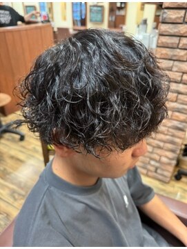 アルファレイズトロワ(alphareiz trois) 波巻きパーマ