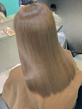 ユー イケブクロ(u Ikebukuro) くすみベージュ/グレージュ/オリーブベージュ/美髪のススメ