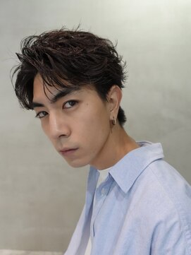 バイフィフス 原宿/表参道(by fifth) ビジネスセンターパートシャドウパーマルーズパーマ刈り上げ