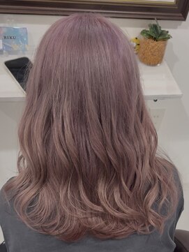 アールシリウス(R,SIRIUS) ブリーチ2回で出来るホワイトラベンダーカラー