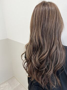 サロウィン 水戸(SALOWIN) 【舞歌/水戸美容師】ハイライト艶カラー/似合わせカラー