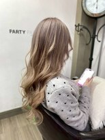 パーティパーティ ヘア(PARTYPARTY hair)&nbsp;ハイトーン巻き髪ロング/ミルクティー/グレージュ/エクステ
