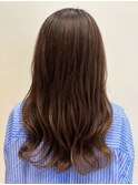 韓国ヘア 巻き髪 セミロング レイヤーカット アッシュベージュ