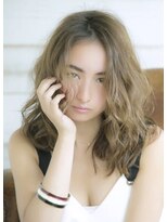 【佐藤詩穂】大人ヌーディベージュ